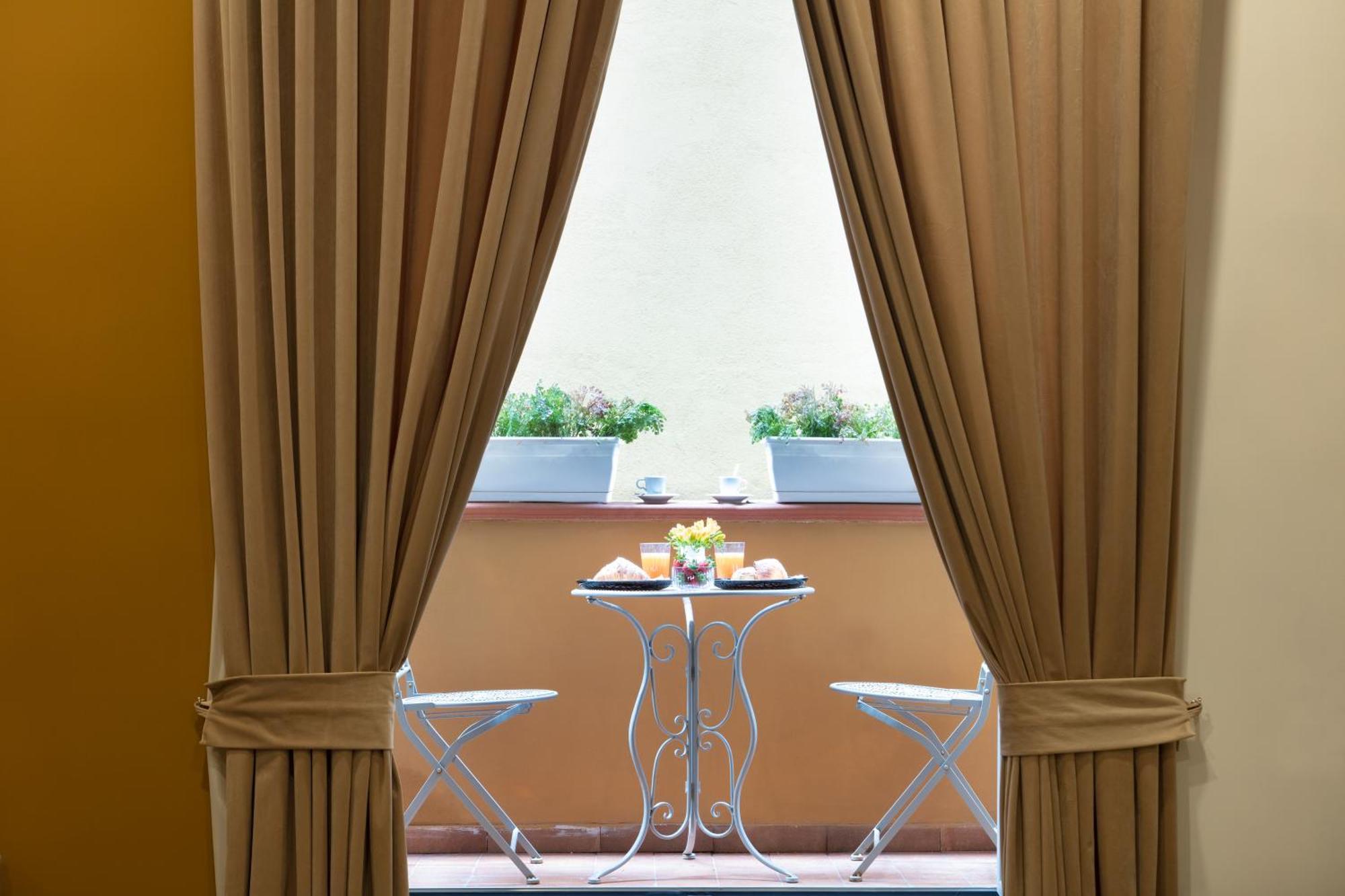 Residenza Toledo Couette-café Naples